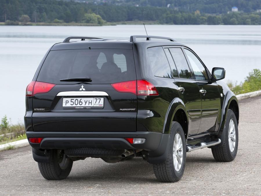  Mitsubishi Pajero Sport 2013 года  (фото 10 из 34)